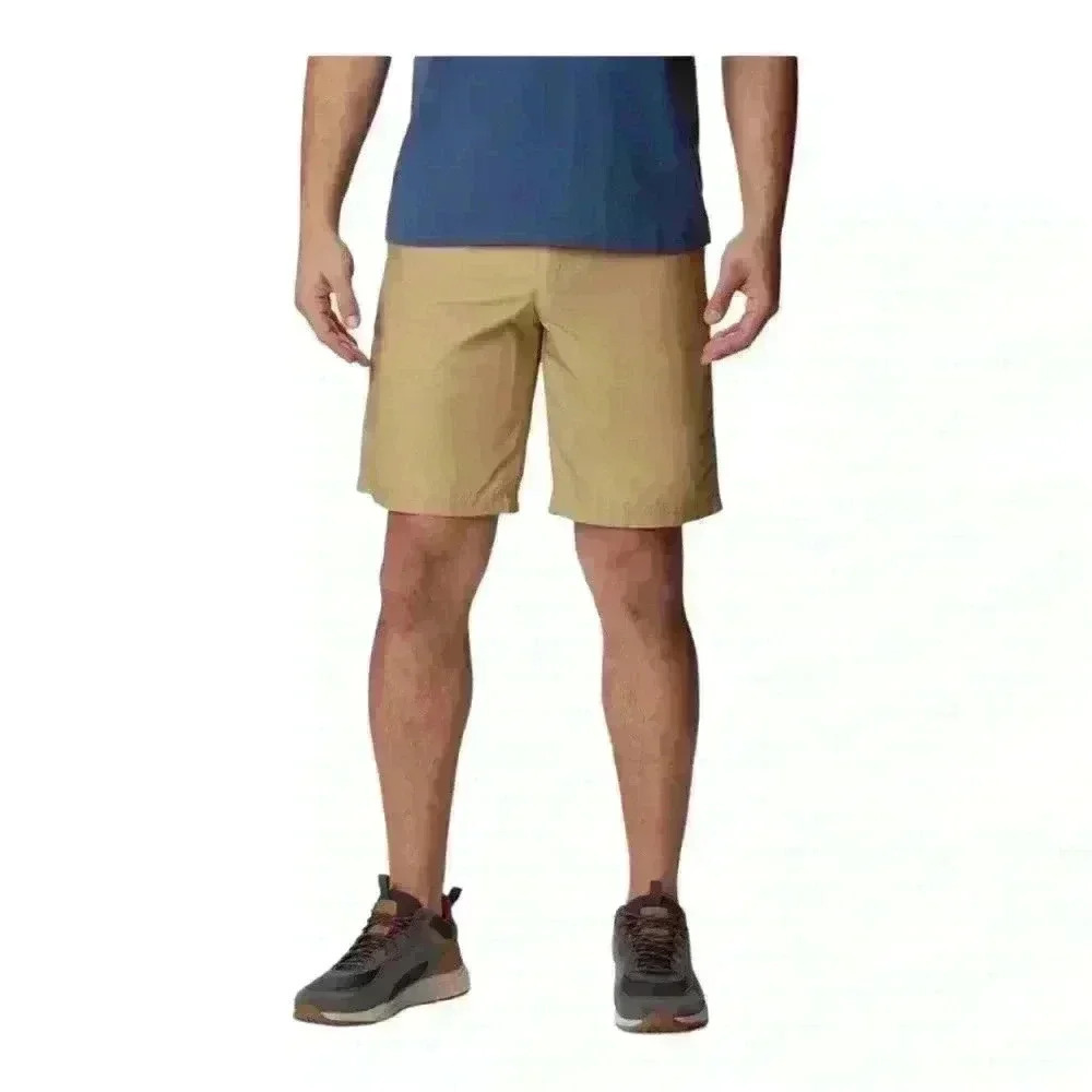 Columbia NWT Men’s Tan Washed Out Chino Shorts 42”W